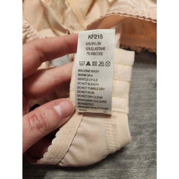 Shapely Figures Size 42H BeigeFloral Lace Wireless Bra - Picture 4 of 4